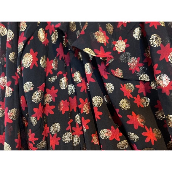 Black Gold and Red Pullover Blouse, Size 14/16, Long sleeves, Cinched waist sash - Picture 9 of 9